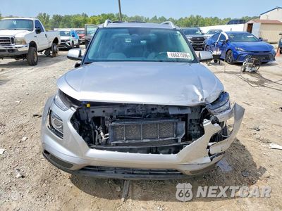 Piąte zdjęcie samochodu w środku: 2024 HYUNDAI VENUE SEL VIN:KMHRC8A30RU285452 - miniatura