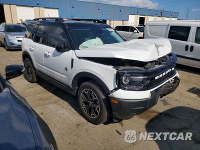 Czwarte zdjęcie samochodu z boku: 2025 FORD BRONCO SPORT OUTER BANKS VIN:3FMCR9CN7SRE70779 - miniatura