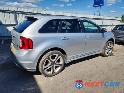 Trzecie zdjęcie samochodu z tyłu: 2011 FORD EDGE SPORT VIN:2FMDK4AK5BBA38274 - miniatura