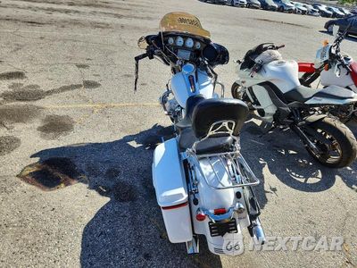 Zdjęcie 6 z 9 samochodu: 2017 HARLEY-DAVIDSON FLHXS STREET GLIDE SPECIAL VIN:1HD1KRC33HB685327 - miniatura
