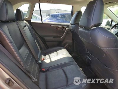 Zdjęcie 11 z 14 samochodu: 2019 TOYOTA RAV4 LIMITED VIN:JTMN1RFV5KD045439 - miniatura