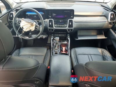 Zdjęcie 8 z 14 samochodu: 2023 KIA SORENTO X-LINE SX PRESTIGE VIN:5XYRKDLF9PG249572 - miniatura