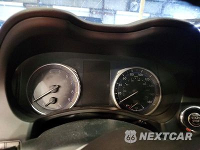 Zdjęcie 9 z 13 samochodu: 2017 INFINITI Q60 3.0T SPORT VIN:JN1EV7EKXHM362970 - miniatura