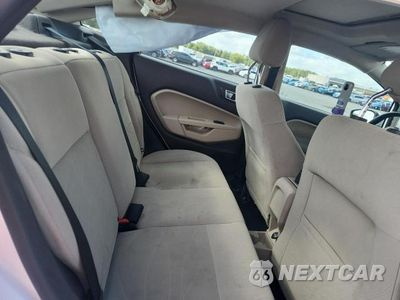 Zdjęcie 10 z 12 samochodu: 2016 FORD FIESTA SE VIN:3FADP4BJ4GM138020 - miniatura