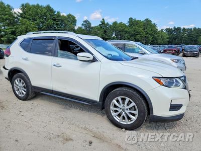 Czwarte zdjęcie samochodu z boku: 2020 NISSAN ROGUE SV VIN:JN8AT2MV8LW102990 - miniatura