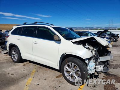 Czwarte zdjęcie samochodu z boku: 2015 TOYOTA HIGHLANDER XLE VIN:5TDJKRFH2FS095313 - miniatura