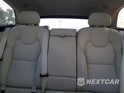 Zdjęcie 10 z 13 samochodu: 2026 VOLVO XC60 ULTRA VIN:YV4M12RM0T1334573 - miniatura