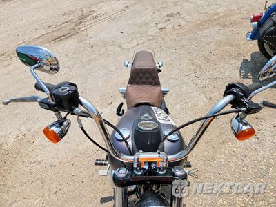 Piąte zdjęcie samochodu w środku: 2017 HARLEY-DAVIDSON FXDB DYNA STREET BOB VIN:1HD1GXM15HC311928 - miniatura