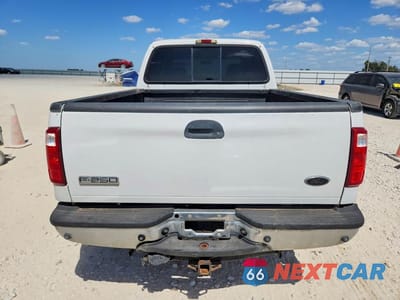 Zdjęcie 6 z 12 samochodu: 2006 FORD F250 SUPER DUTY VIN:1FTSW21P26EA26965 - miniatura