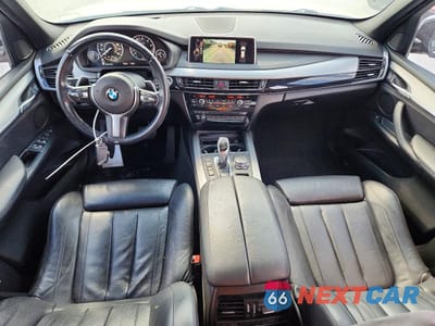 Zdjęcie 8 z 13 samochodu: 2015 BMW X5 XDRIVE35I VIN:5UXKR0C53F0P00060 - miniatura