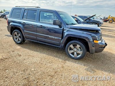 Czwarte zdjęcie samochodu z boku: 2014 JEEP PATRIOT LATITUDE VIN:1C4NJPFA7ED678692 - miniatura