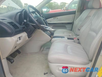 Zdjęcie 7 z 13 samochodu: 2008 LEXUS RX 350 VIN:2T2HK31U28C054350 - miniatura
