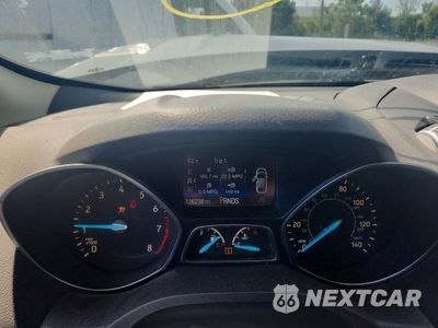 Zdjęcie 9 z 13 samochodu: 2019 FORD ESCAPE SE VIN:1FMCU9GD2KUA16982 - miniatura