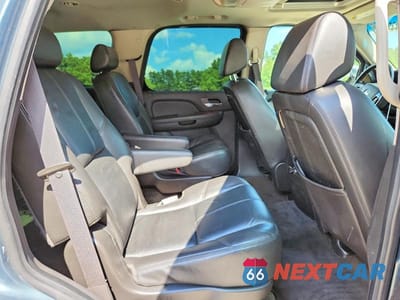 Zdjęcie 11 z 14 samochodu: 2008 CHEVROLET TAHOE K1500 VIN:1GNFK13028R249257 - miniatura