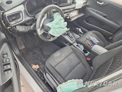 Zdjęcie 8 z 12 samochodu: 2021 KIA RIO S VIN:3KPA24AD1ME405806 - miniatura