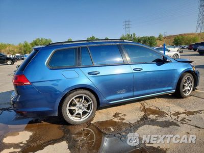 Trzecie zdjęcie samochodu z tyłu: 2016 VOLKSWAGEN GOLF SPORTWAGEN S VIN:3VWC17AU1GM513315 - miniatura