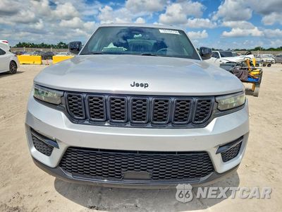 Piąte zdjęcie samochodu w środku: 2025 JEEP GRAND CHEROKEE LIMITED VIN:1C4RJGBG6SC314423 - miniatura