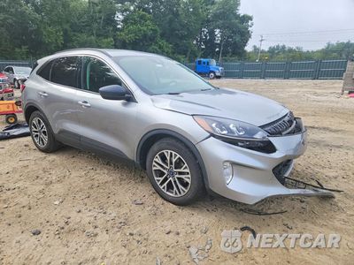 Czwarte zdjęcie samochodu z boku: 2021 FORD ESCAPE SEL VIN:1FMCU0H66MUA83857 - miniatura