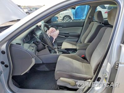 Zdjęcie 7 z 12 samochodu: 2009 HONDA ACCORD LX VIN:1HGCP26319A043941 - miniatura
