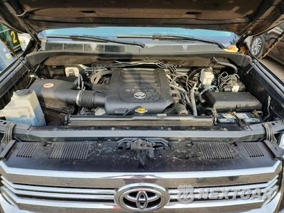 Zdjęcie 11 z 13 samochodu: 2016 TOYOTA TUNDRA SR5 VIN:5TFDY5F11GX570999 - miniatura