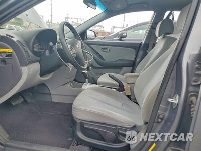 Zdjęcie 7 z 13 samochodu: 2009 HYUNDAI ELANTRA SE VIN:KMHDU46D29U692464 - miniatura