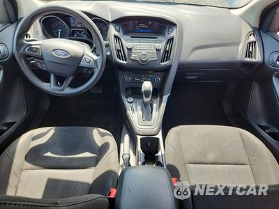 Zdjęcie 8 z 12 samochodu: 2017 FORD FOCUS SE VIN:1FADP3K28HL327047 - miniatura