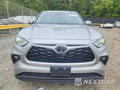 Piąte zdjęcie samochodu w środku: 2022 TOYOTA HIGHLANDER LE VIN:5TDBZRBH8NS583783 - miniatura