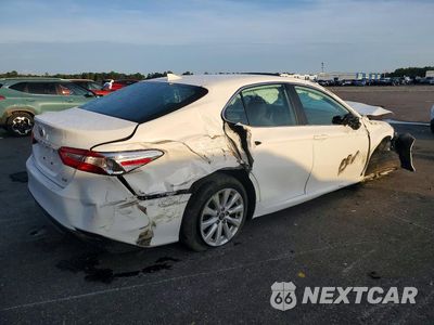 Trzecie zdjęcie samochodu z tyłu: 2020 TOYOTA CAMRY LE VIN:4T1C11AK3LU905406 - miniatura