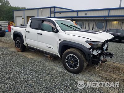 Czwarte zdjęcie samochodu z boku: 2024 TOYOTA TACOMA TRD OFF-ROAD VIN:3TYLB5JN1RT042951 - miniatura