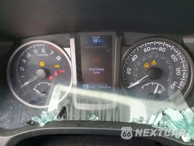 Zdjęcie 9 z 12 samochodu: 2020 TOYOTA TACOMA TRD OFF-ROAD VIN:3TMDZ5BN3LM088301 - miniatura