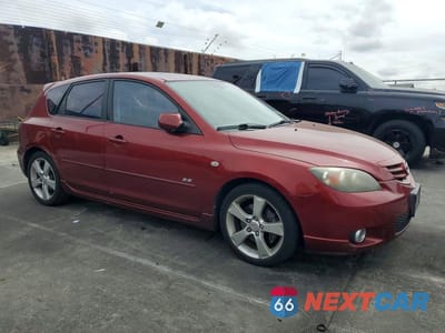 Czwarte zdjęcie samochodu z boku: 2006 MAZDA 3 HATCHBACK VIN:JM1BK344461485487 - miniatura