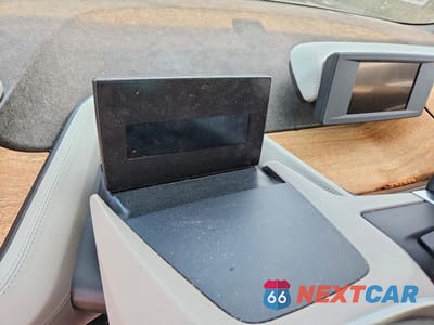 Zdjęcie 9 z 12 samochodu: 2014 BMW I3 REX VIN:WBY1Z4C59EV275559 - miniatura