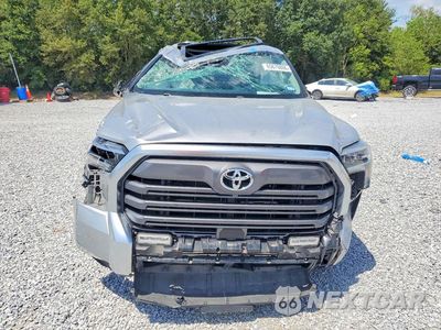 Piąte zdjęcie samochodu w środku: 2023 TOYOTA TUNDRA CREWMAX LIMITED VIN:5TFJA5AB6PX022083 - miniatura