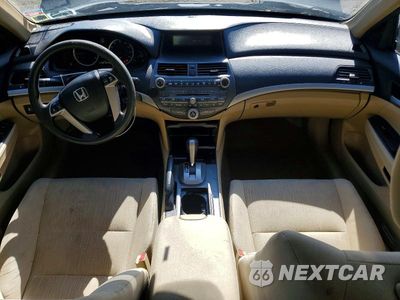 Zdjęcie 8 z 12 samochodu: 2012 HONDA ACCORD LX VIN:1HGCP2F34CA200014 - miniatura