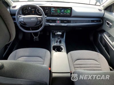 Zdjęcie 8 z 13 samochodu: 2025 KIA K4 EX VIN:3KPFU4DE7SE147387 - miniatura