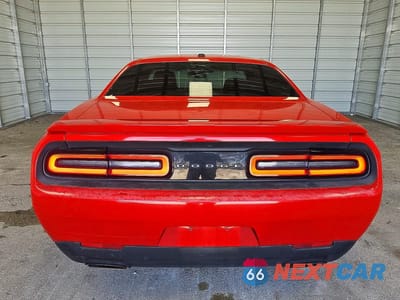 Zdjęcie 6 z 12 samochodu: 2015 DODGE CHALLENGER SXT VIN:2C3CDZAGXFH855511 - miniatura