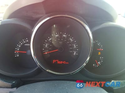 Zdjęcie 9 z 12 samochodu: 2011 KIA SOUL + VIN:KNDJT2A23B7292065 - miniatura