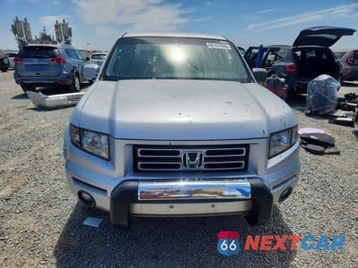Piąte zdjęcie samochodu w środku: 2006 HONDA RIDGELINE RTL VIN:2HJYK16516H513215 - miniatura