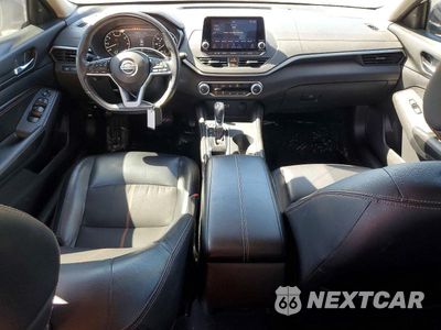 Zdjęcie 8 z 12 samochodu: 2020 NISSAN ALTIMA SR VIN:1N4BL4CVXLC134229 - miniatura