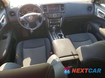 Zdjęcie 8 z 13 samochodu: 2017 NISSAN PATHFINDER S VIN:5N1DR2MM6HC692447 - miniatura