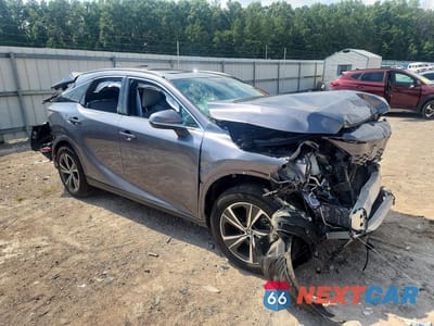 Czwarte zdjęcie samochodu z boku: 2023 LEXUS RX 350 PREMIUM VIN:2T2BAMCA3PC027903 - miniatura