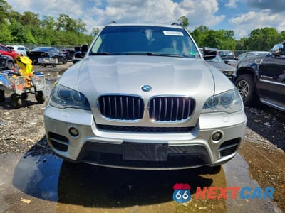 Piąte zdjęcie samochodu w środku: 2013 BMW X5 XDRIVE35I VIN:5UXZV4C55DL994493 - miniatura