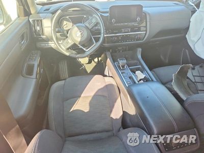 Zdjęcie 8 z 13 samochodu: 2025 NISSAN PATHFINDER SV VIN:5N1DR3BAXSC211122 - miniatura