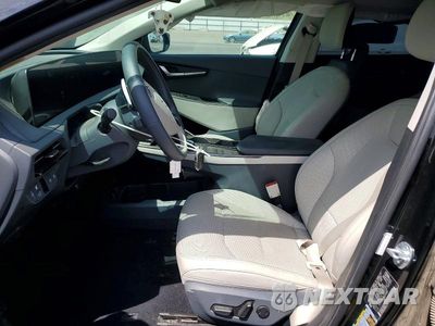 Zdjęcie 7 z 12 samochodu: 2022 KIA EV6 WIND VIN:KNDC3DLC9N5050925 - miniatura
