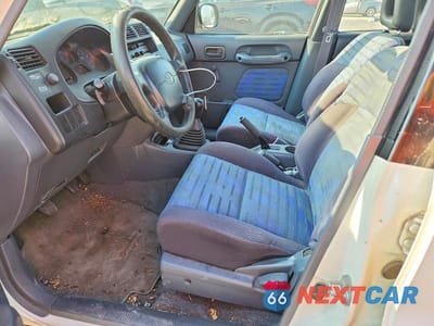 Zdjęcie 7 z 12 samochodu: 1996 TOYOTA RAV4 BASE VIN:JT3GP10V2T7004756 - miniatura