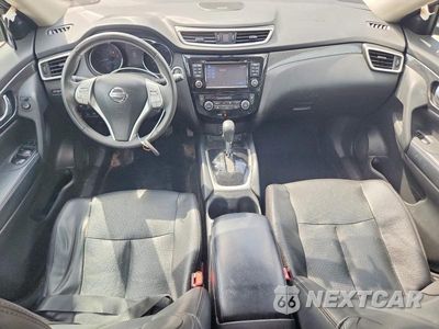 Zdjęcie 8 z 13 samochodu: 2016 NISSAN ROGUE SL VIN:5N1AT2MV2GC842078 - miniatura