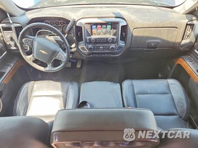 Zdjęcie 8 z 12 samochodu: 2017 CHEVROLET SILVERADO K1500 LTZ VIN:3GCUKSEC7HG119987 - miniatura