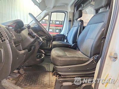Zdjęcie 7 z 14 samochodu: 2021 RAM PROMASTER 1500 DELIVERY VAN VIN:3C6ERVAG8ME505292 - miniatura
