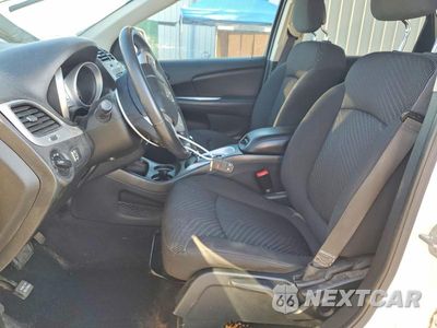 Zdjęcie 7 z 14 samochodu: 2018 DODGE JOURNEY SE VIN:3C4PDCAB0JT386024 - miniatura