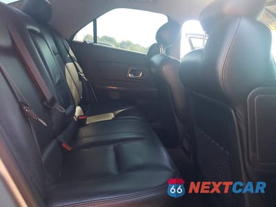 Zdjęcie 10 z 13 samochodu: 2007 CADILLAC CTS VIN:1G6DM57T470190613 - miniatura